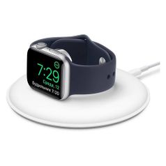 Зарядная док-станция Apple MU9F2ZE/A для Apple Watch Series 3/4/5 белый (1383812)