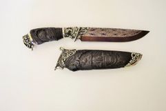 Нож Рыцарь в ножнах из литого булата с объемной резьбой (3885870101)