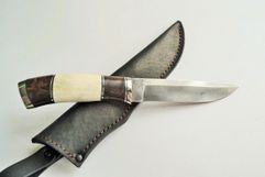 Нож Рысь из тигельного булата,  рукоять из стабилизированного дерева,  рога,  мельхиора и фибры (3238859053)