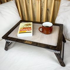 Столик для завтрака