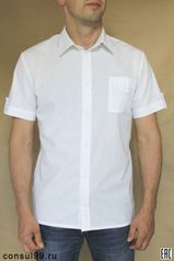 Рубашка мужская классическая белого цвета.