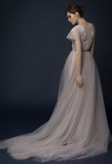 Эксклюзивное свадебное платье LAVENTI
