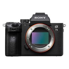 Фотоаппарат Sony Alpha ILCE-7M3 body, черный [ilce7m3b.cec] (1171157)